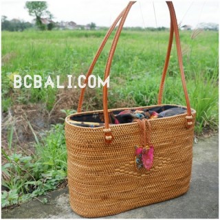 handmade ethnic design rattan grass straw handbag bali